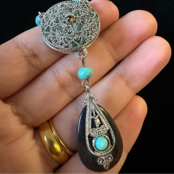 1980s Vintage Nina Ricci for Avon (Signed NR) Dreamcatcher Pendant Necklace - Picture 14 of 14